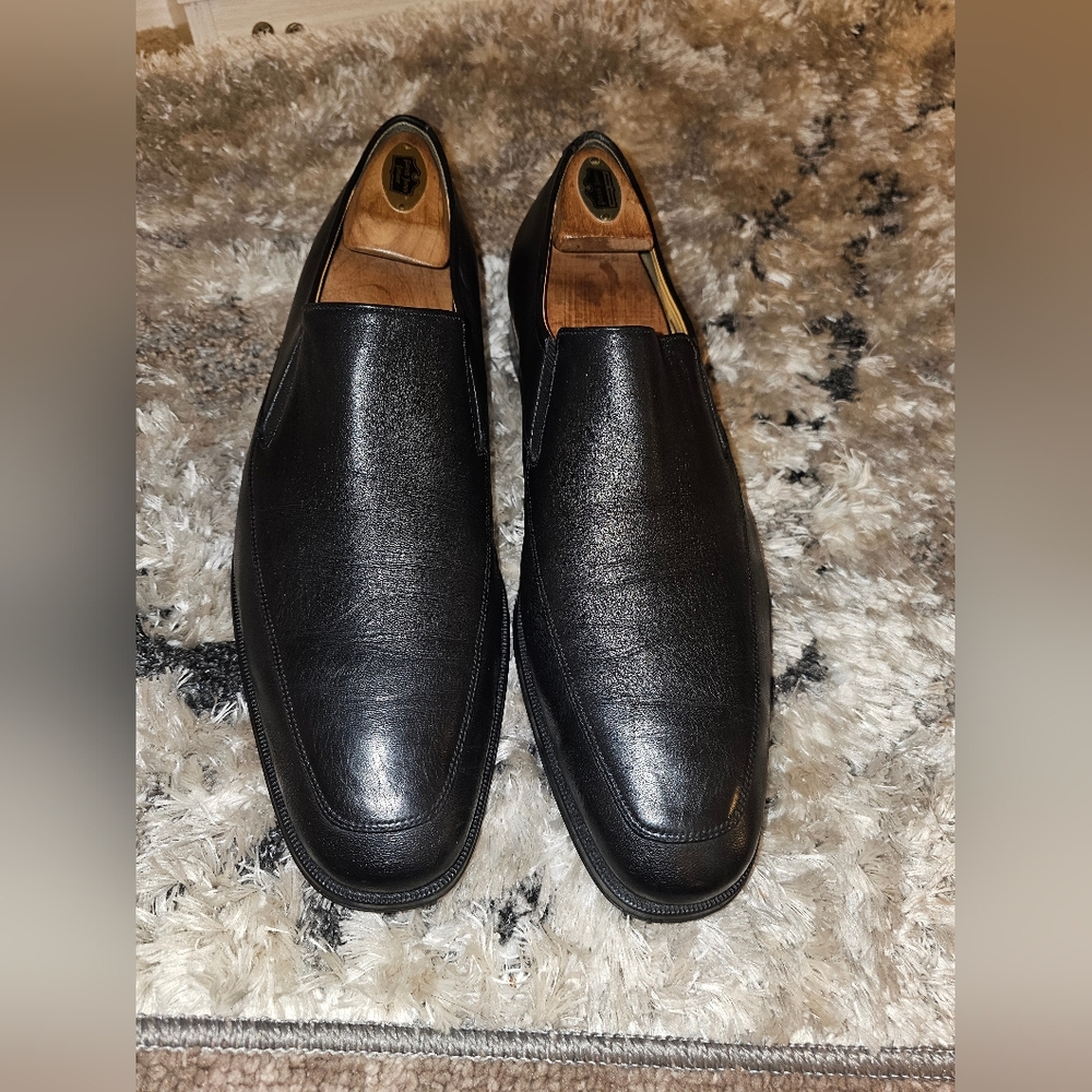 BALLY 'Thor' Gorgeous Black Slipons Loafers Dress Casual Formal US 9.5D SUPER! - Picture 2 of 9